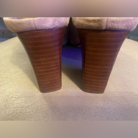 (EUC) SOLE SOCIETY BLOCK HEEL TAN SUEDE SLINGBACK PUMPS 8 (EXCELLENT CONDITION) - Picture 5 of 9